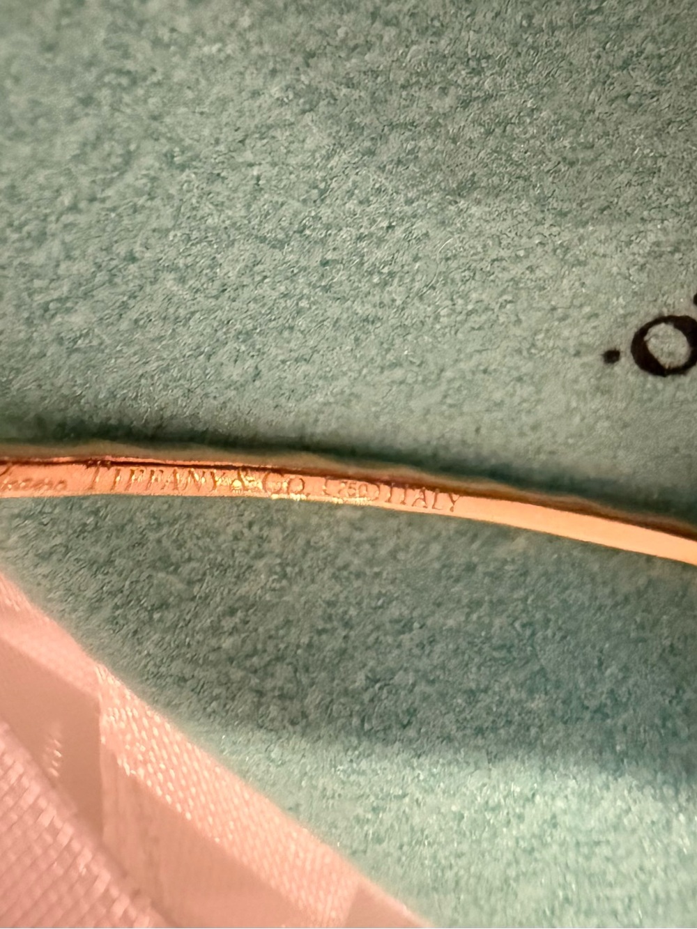 Tiffany & Co. 18KT Gold Bangle with Signature Blue Presentation - Picture 3 of 10